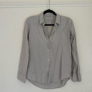 Jesse Kamm linen button down top • small